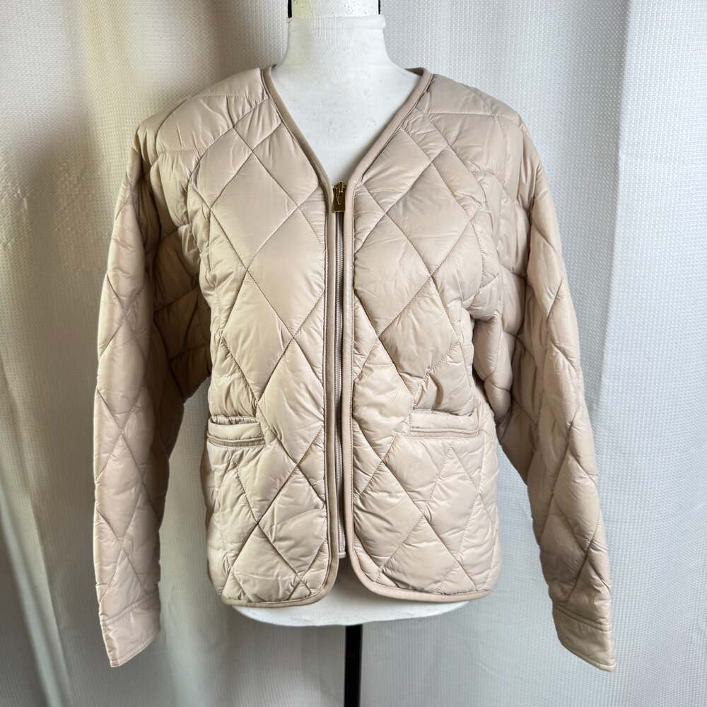 Via Spiga Jacket Quilted V-Neck Beige Womens Size XS Designer Minimalist EUC